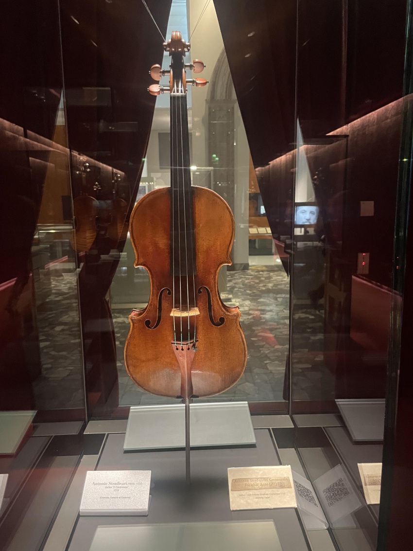 "Il Cremonese"- Museo del Violino- Cremona.